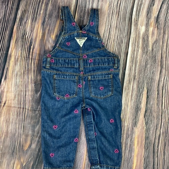 Darling Oshkosh Blue Jean Overalls With Pink Hearts- Size 9 Months - Picture 5 of 11